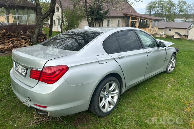 BMW 7 Series F01/F02 Sedan