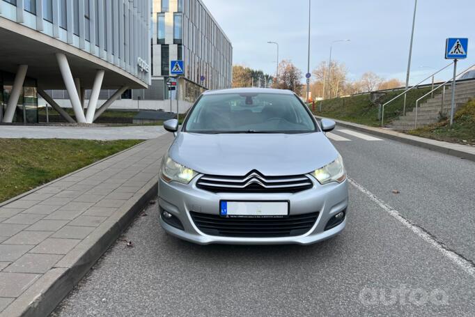 Citroen C4 2 generation Hatchback