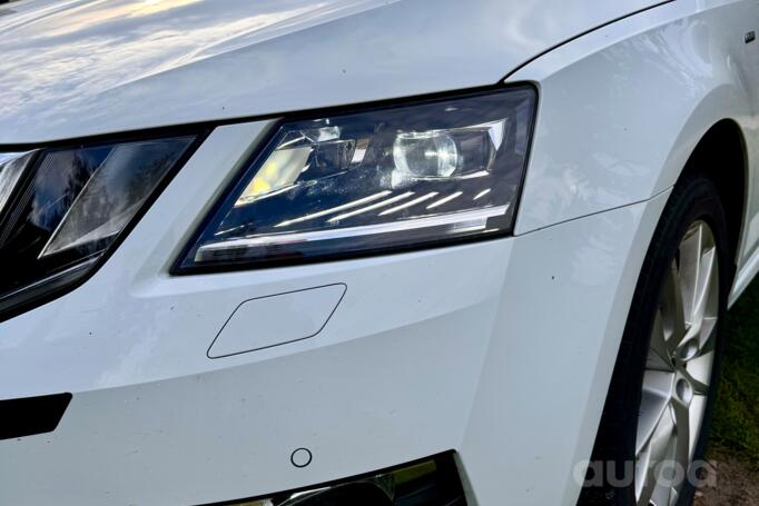 Skoda Octavia 3 generation [restyling] Combi wagon 5-doors