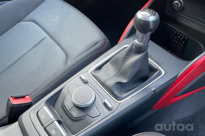 Audi Q2 1 generation Crossover