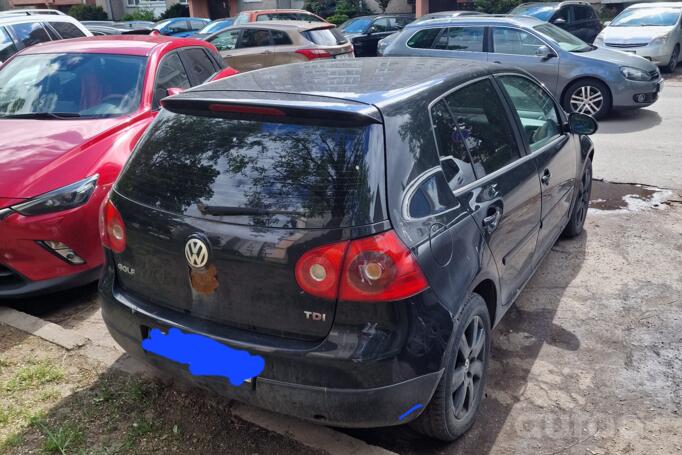 Volkswagen Golf 5 generation Hatchback 5-doors