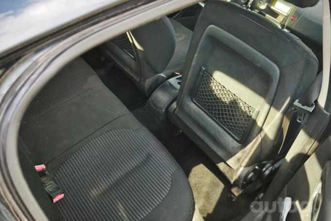 Citroen C4 1 generation [restyling] Hatchback 5-doors