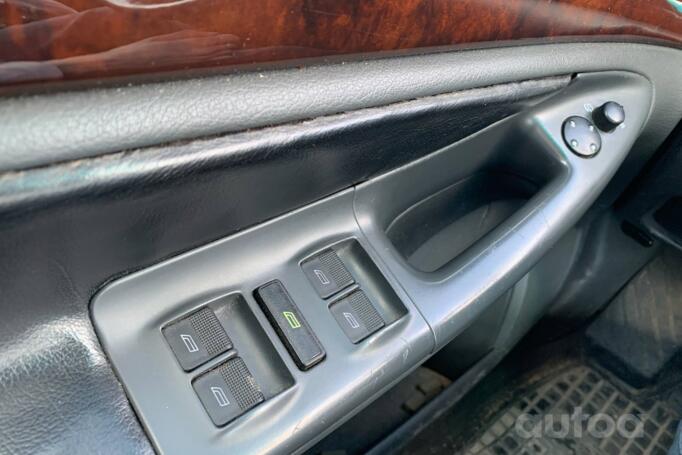 Audi A4 B5 Avant wagon 5-doors