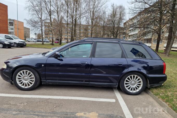Audi A4 B5 Avant wagon 5-doors