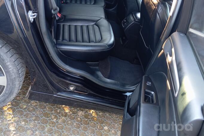 Ford Fusion (North America) 2 generation [restyling] Sedan