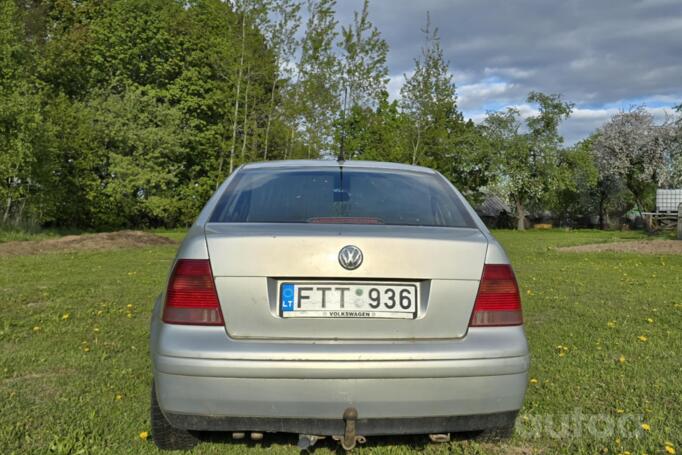 Volkswagen Bora 1 generation Sedan