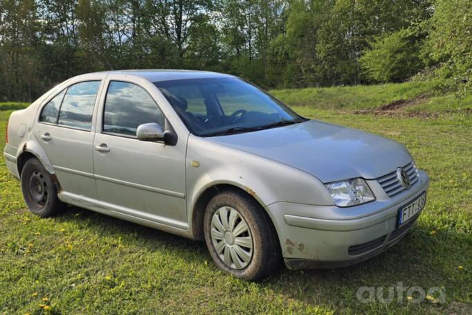 Volkswagen Bora 1 generation Sedan