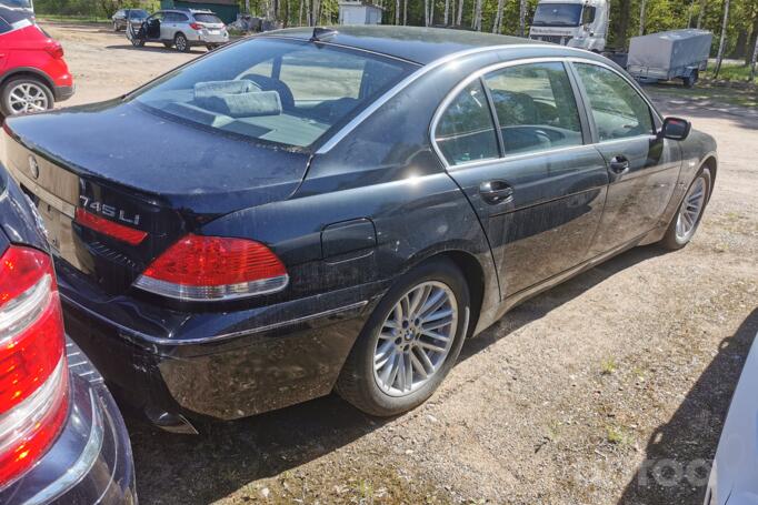 BMW 7 Series E65/E66 Sedan 4-doors
