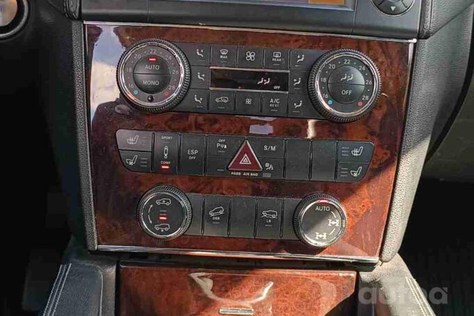 Mercedes-Benz GL-Class
