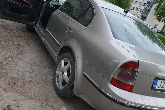 Skoda Superb 1 generation Sedan
