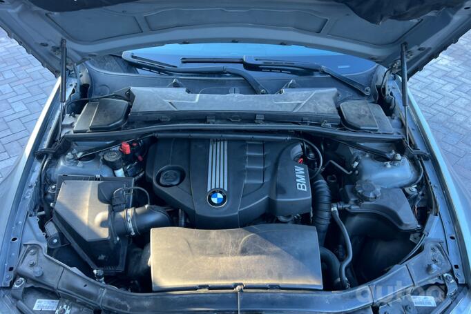 BMW 3 Series E90/E91/E92/E93 [restyling] Sedan