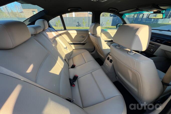 BMW 3 Series E90/E91/E92/E93 [restyling] Sedan