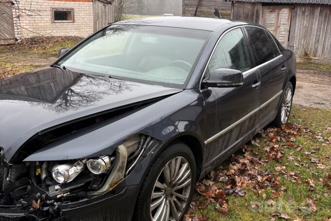 Volkswagen Phaeton 1 generation [restyling] Sedan