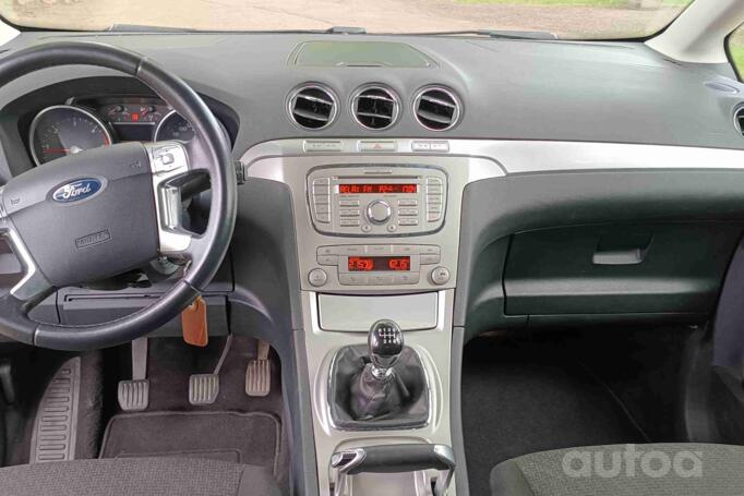 Ford Galaxy