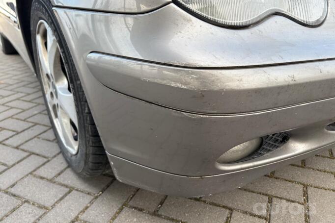 Mercedes-Benz C-Class W203/S203/CL203 Sedan 4-doors