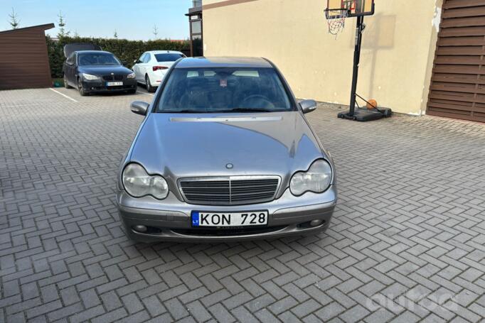 Mercedes-Benz C-Class W203/S203/CL203 Sedan 4-doors