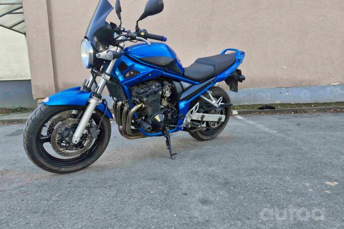 Suzuki GSF600S