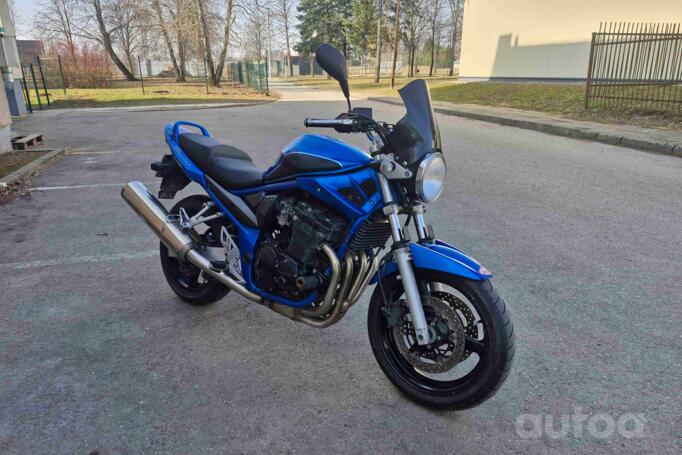 Suzuki GSF600S