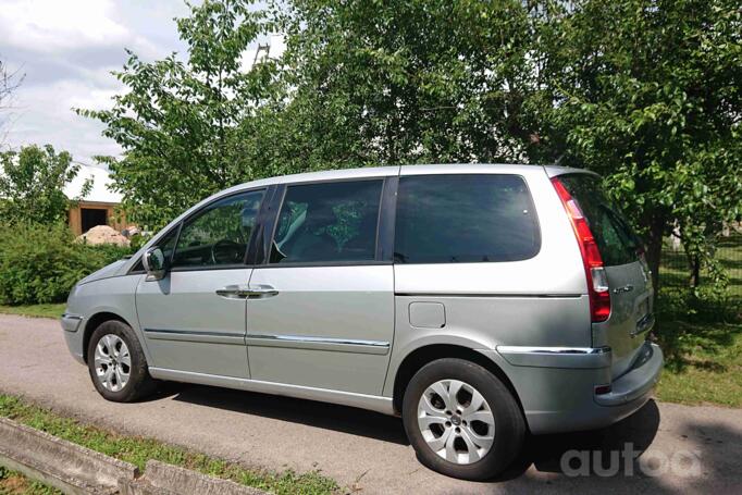 Citroen C8