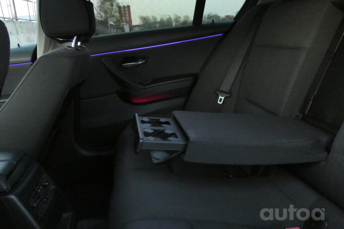 BMW 3 Series E90/E91/E92/E93 [restyling] Sedan