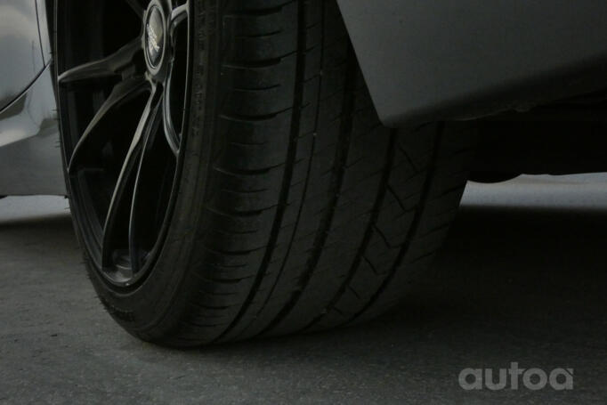 BMW 3 Series E90/E91/E92/E93 [restyling] Sedan