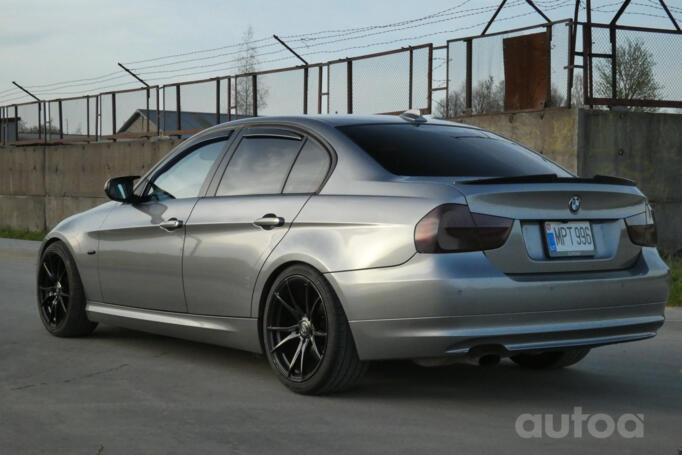 BMW 3 Series E90/E91/E92/E93 [restyling] Sedan