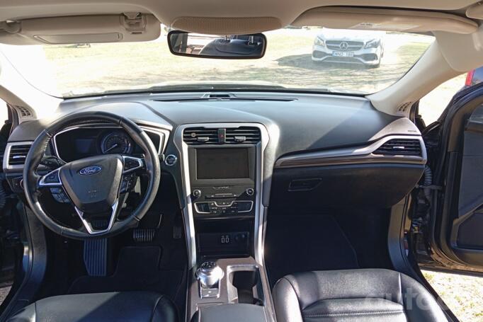 Ford Fusion (North America) 2 generation [restyling] Sedan