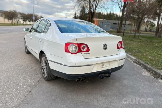 Volkswagen Passat B6 Sedan 4-doors