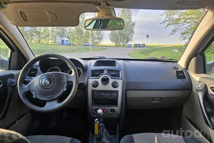Renault Megane 2 generation Hatchback 5-doors