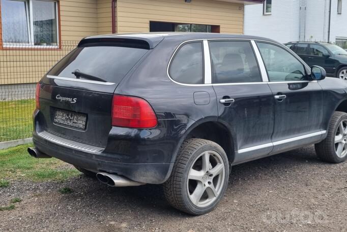 Porsche Cayenne 955 Crossover 5-doors
