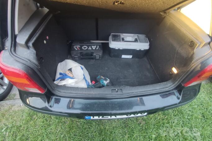 Volkswagen Golf 4 generation Hatchback 5-doors