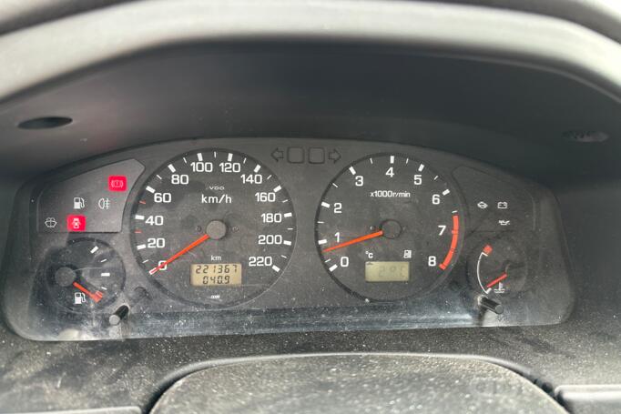 Nissan Primera P11 Sedan