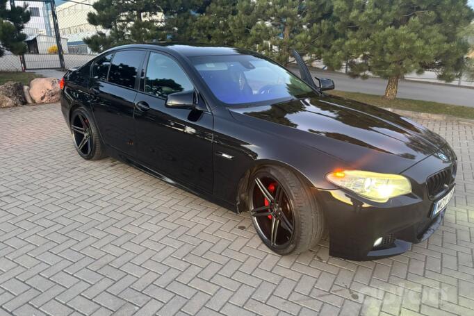 BMW 5 Series F07/F10/F11 Sedan