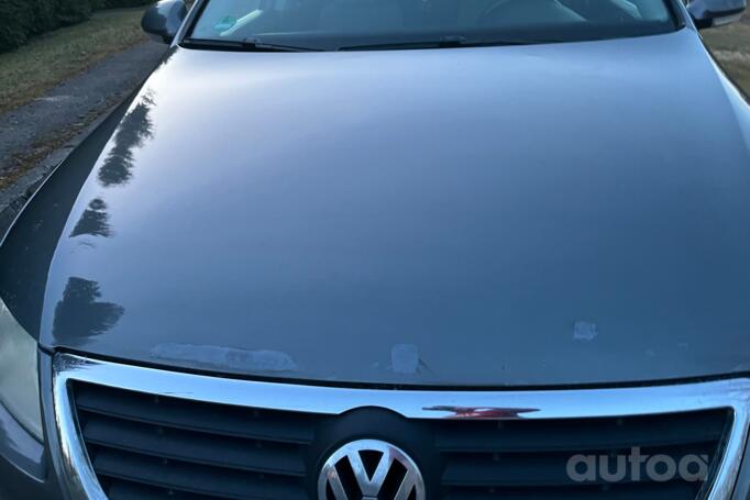 Volkswagen Passat B6 wagon 5-doors