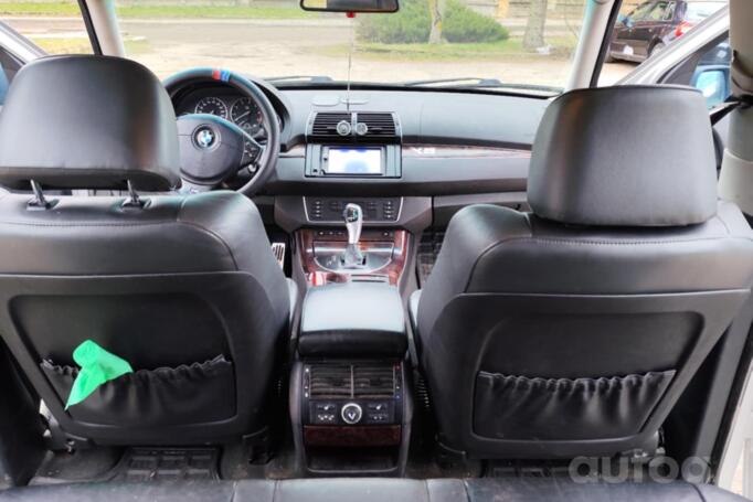 BMW X5 E53 Crossover