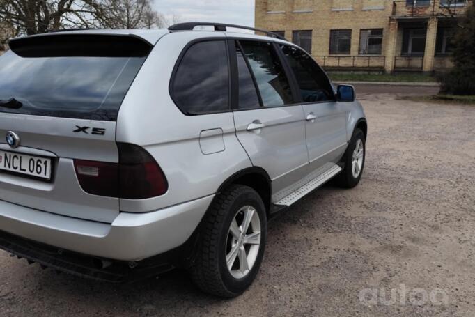 BMW X5 E53 Crossover