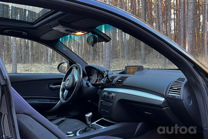 BMW 1 Series E81/E82/E87/E88 [restyling] Hatchback 3-doors