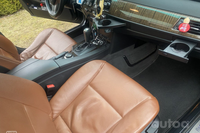 BMW 5 Series E60/E61 Sedan