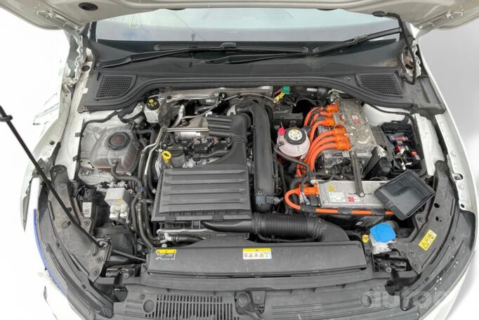 Volkswagen Golf 8 generation