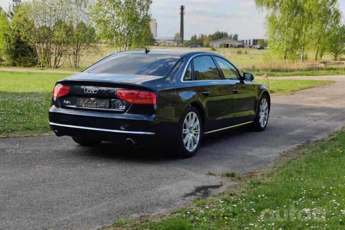 Audi A8 D4/4H Sedan