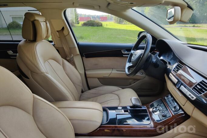 Audi A8 D4/4H Sedan