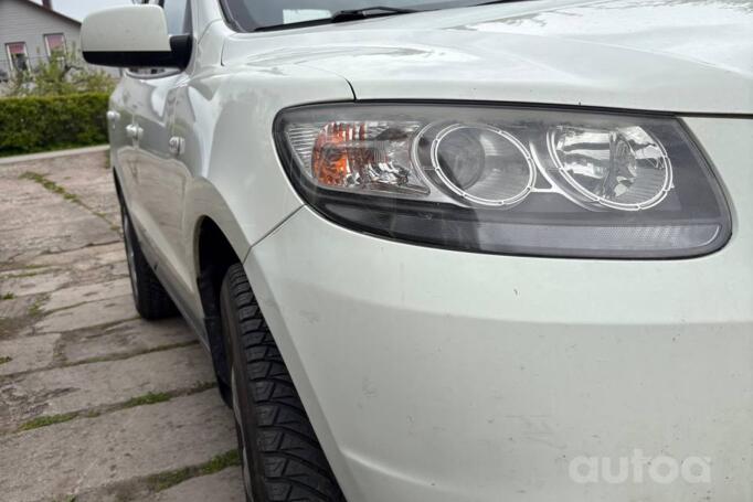 Hyundai Santa Fe CM Crossover