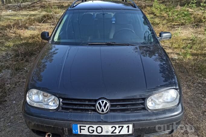 Volkswagen Golf 4 generation wagon