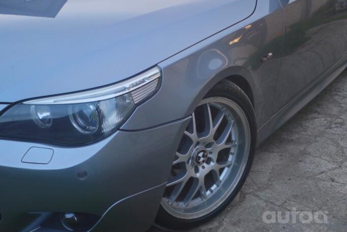 BMW 5 Series E60/E61 Touring wagon