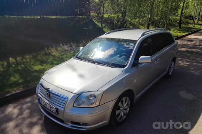 Toyota Avensis 2 generation wagon