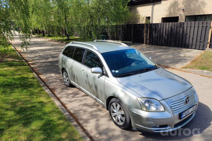 Toyota Avensis 2 generation wagon