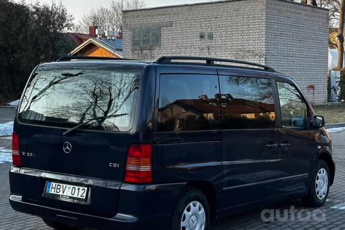 Mercedes-Benz V-Class W638 Minivan