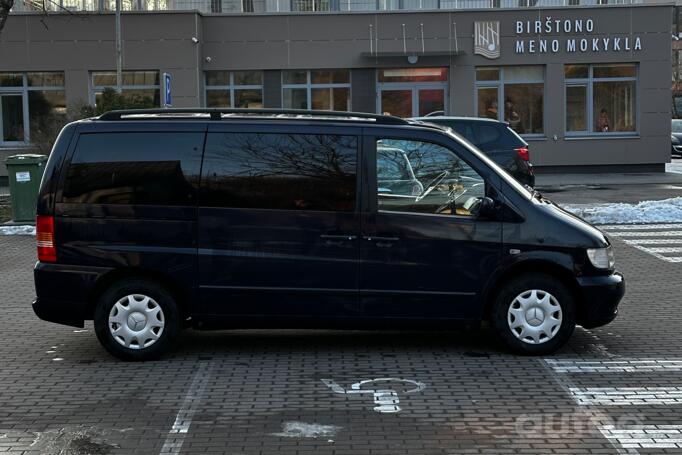 Mercedes-Benz V-Class W638 Minivan
