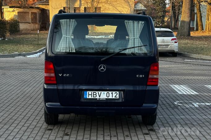 Mercedes-Benz V-Class W638 Minivan