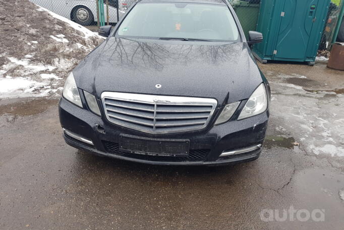 Mercedes-Benz E-Class E 220 wagon